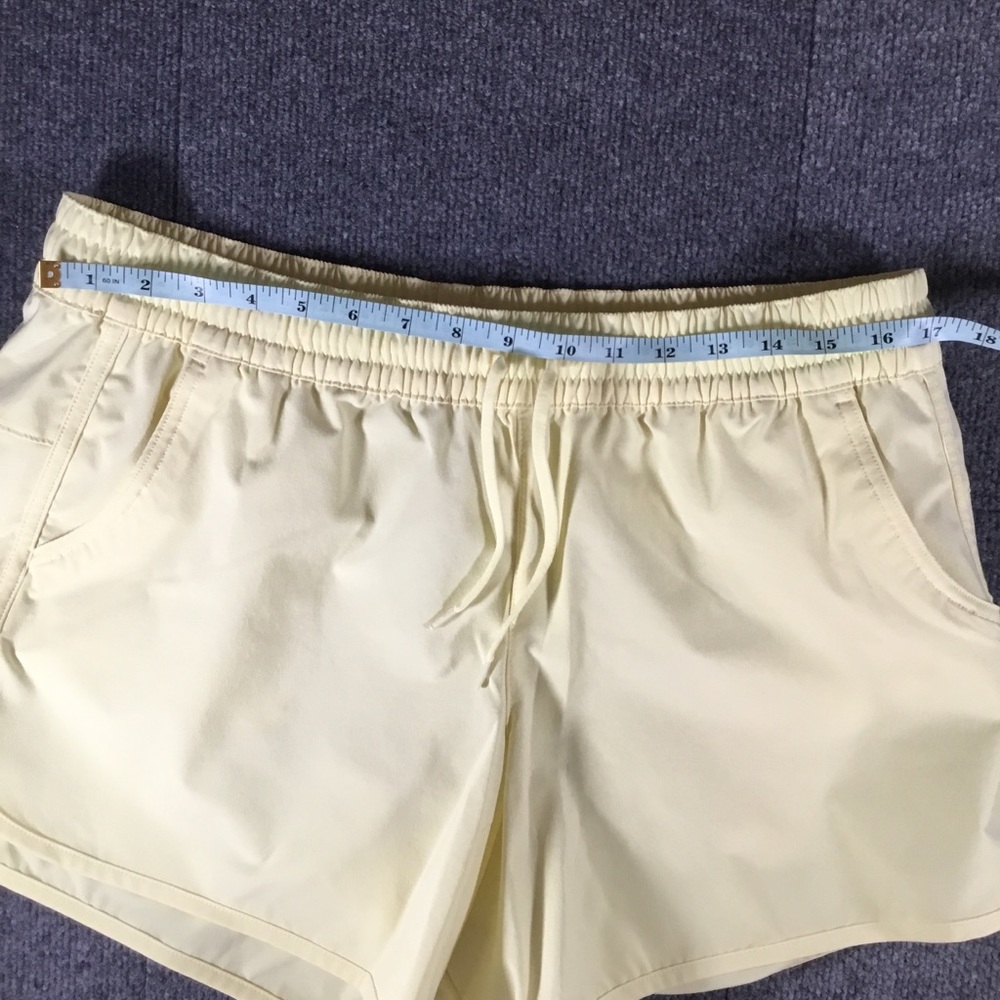 Columbia Bogata Bay stretch shorts women’s size large - Picture 7 of 9